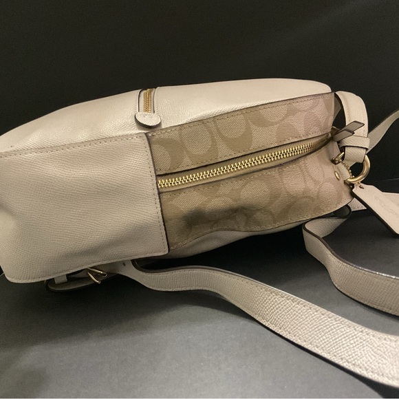 Coach Jordyn signature print small backpack - Picture 4 of 10